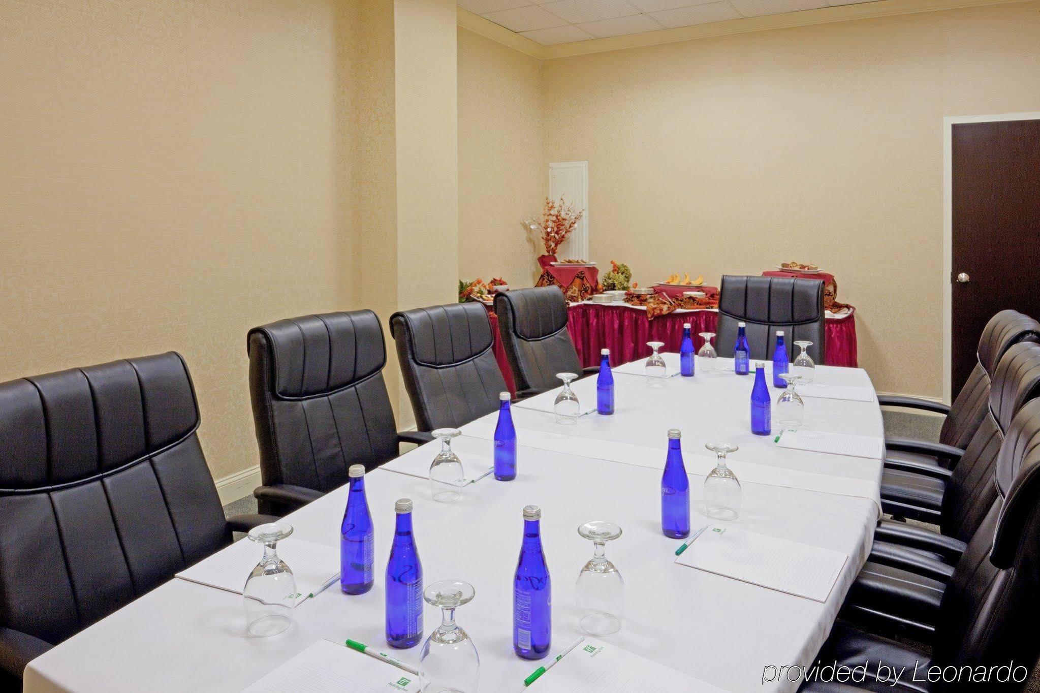 Holiday Inn Boston - Dedham Hotel & Conference Center By Ihg Zewnętrze zdjęcie