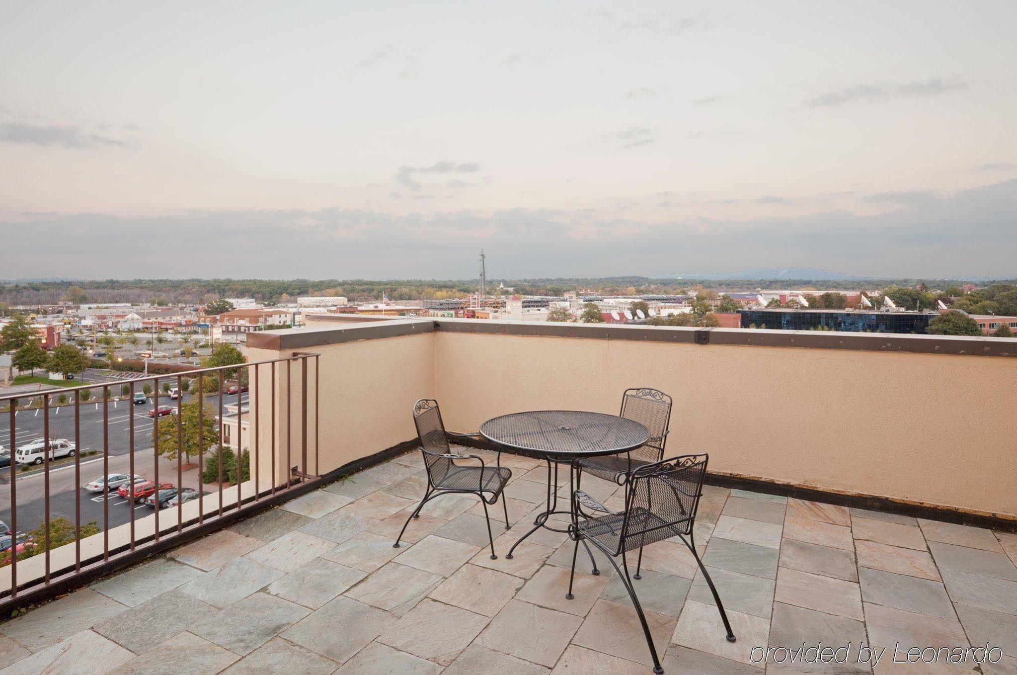 Holiday Inn Boston - Dedham Hotel & Conference Center By Ihg Zewnętrze zdjęcie