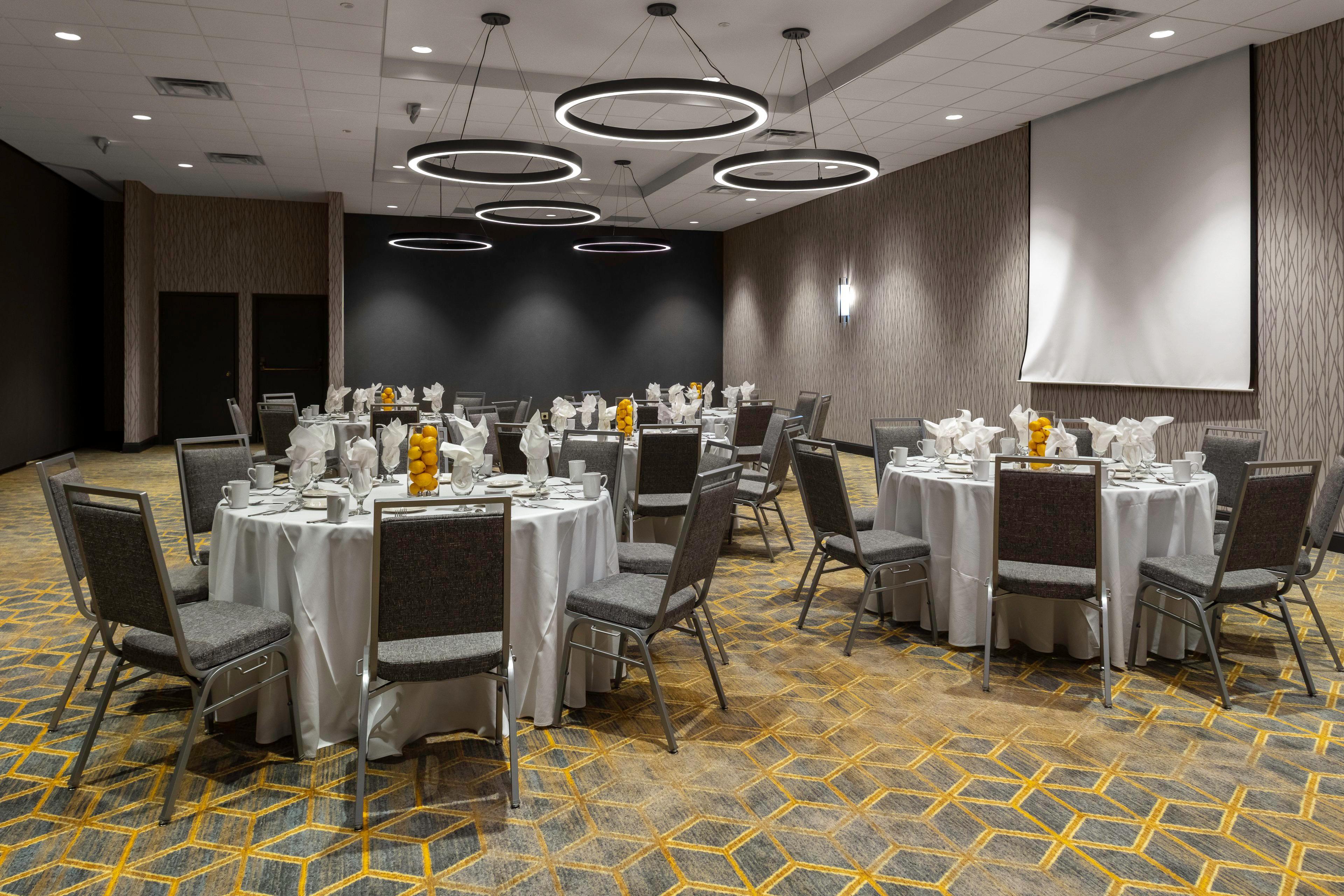 Holiday Inn Boston - Dedham Hotel & Conference Center By Ihg Zewnętrze zdjęcie