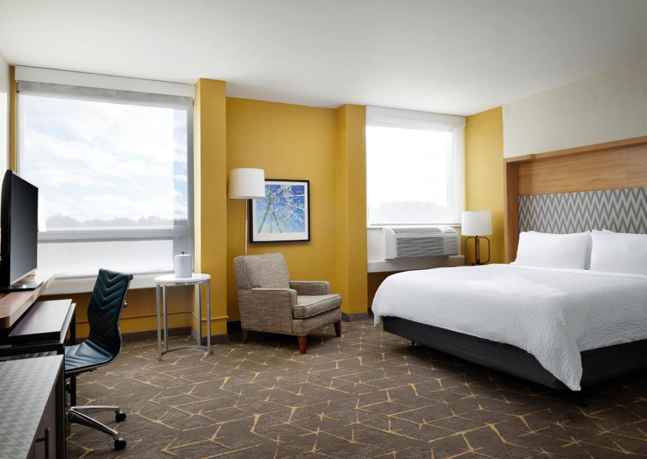 Holiday Inn Boston - Dedham Hotel & Conference Center By Ihg Zewnętrze zdjęcie