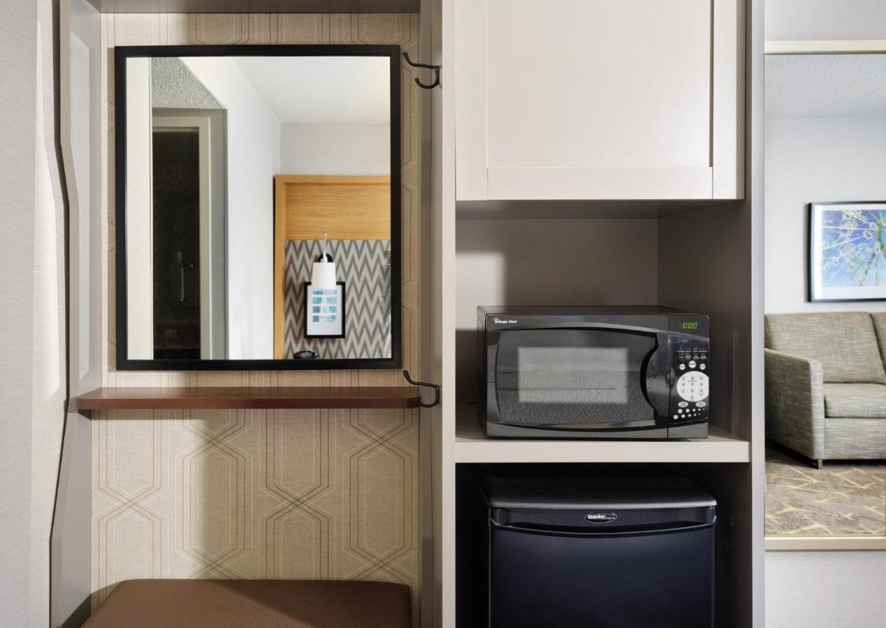Holiday Inn Boston - Dedham Hotel & Conference Center By Ihg Zewnętrze zdjęcie