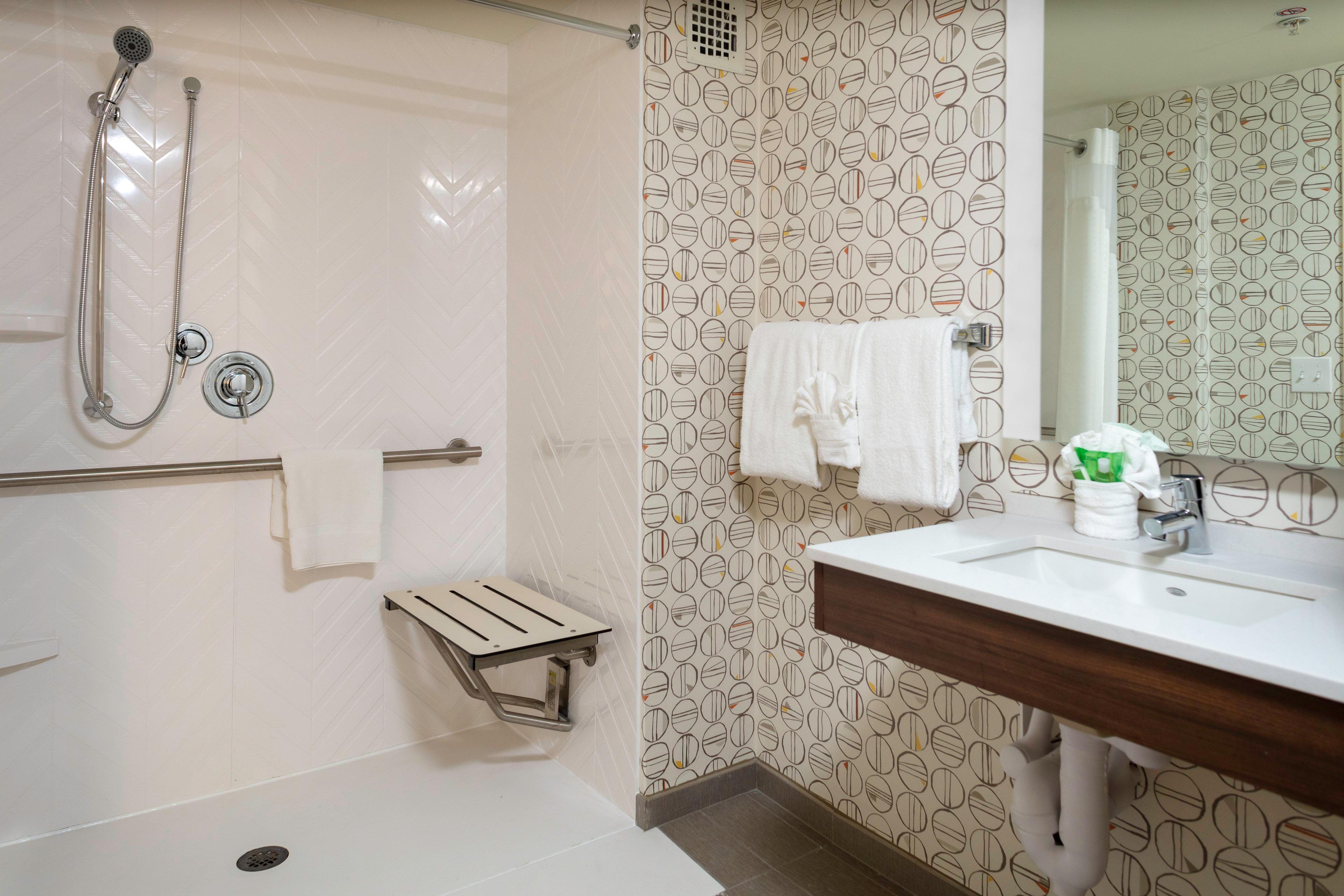 Holiday Inn Boston - Dedham Hotel & Conference Center By Ihg Zewnętrze zdjęcie